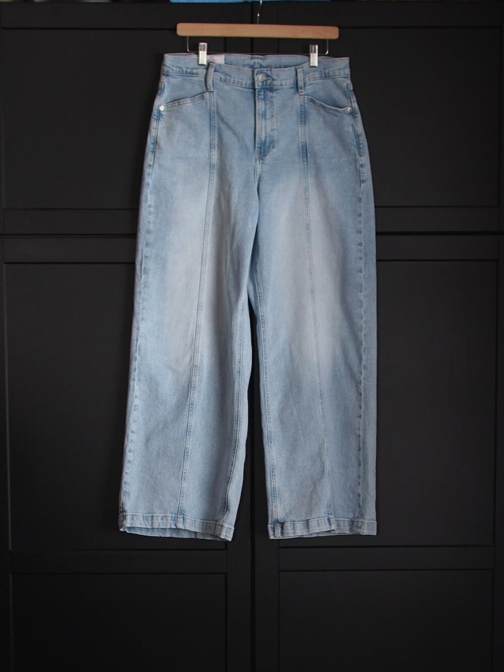 Gap | High Rise Stride Wide-Leg Jeans